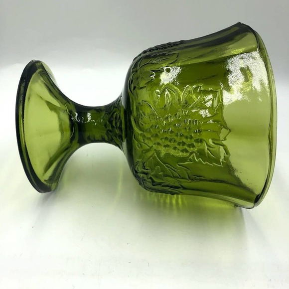 Vintage Green Depression Glass Bowl Dish - Picture 9 of 12
